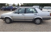 Auspuff System VOLKSWAGEN Jetta 1.8i